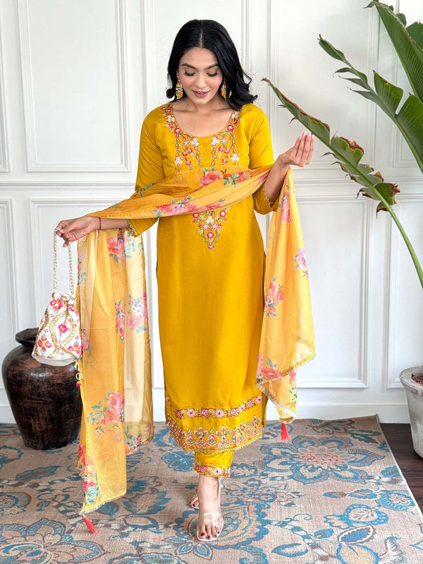 Chic Embroidered Kurta with Pant and Dupatta (Set of 3)